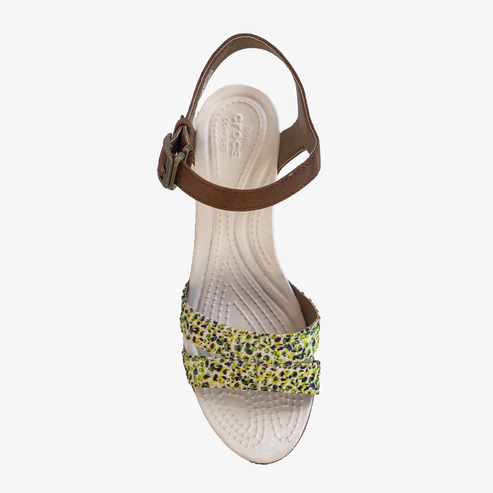 Croc’s Leigh II Ankle Strap Wedge Sandal - Picture 4 of 13